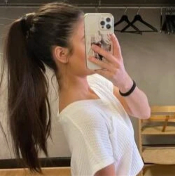 Pony tail attachment - Picture 2 of 4